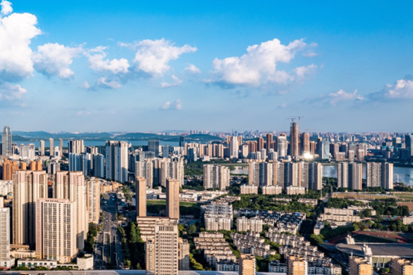 建筑能耗監(jiān)測系統(tǒng)如何推進(jìn)公共建筑節(jié)能降碳？(圖1)
